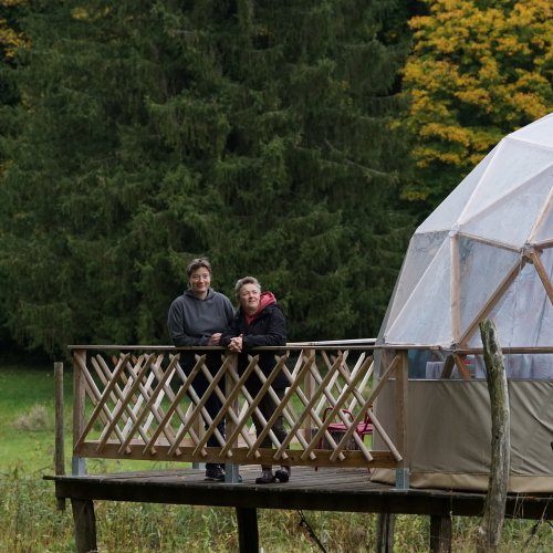 Christelle et Marjorie.
