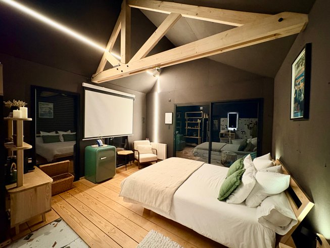 Hébergement AbracadaRoom : Le Frêne & Bain nordique - Image 3