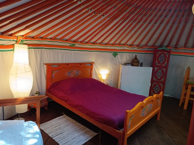 Hébergement AbracadaRoom : Yourte 4 personnes - Image 3