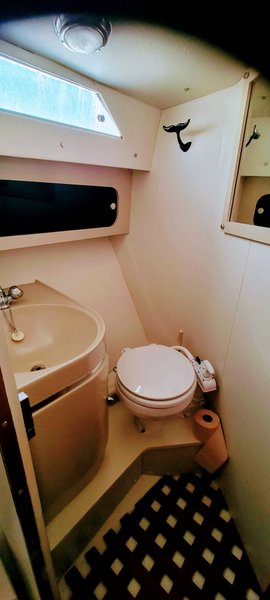 Hébergement AbracadaRoom : BATEAU de STANDING tout confort - Image 12