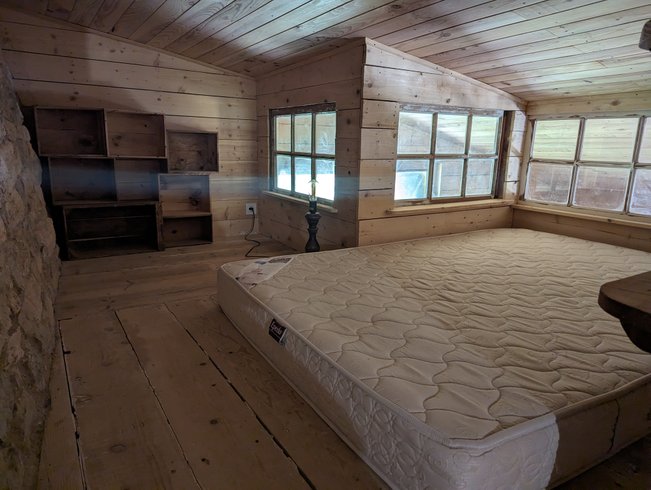 Hébergement AbracadaRoom : Maison organique à la mauvaise herbe - Image 7