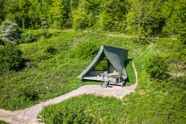 Becos : ecolodge de luxe en pleine nature avec vue et bain nordique à Massingy-Lès-Vitteaux (4)