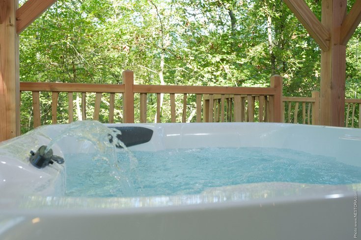 Hébergement AbracadaRoom : La Cabane du Grand Chêne & Spa - Image 8