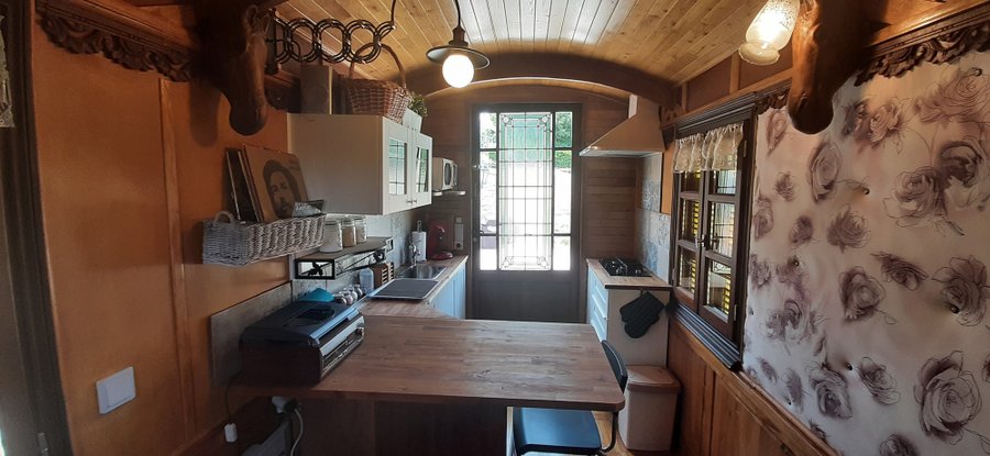 Hébergement AbracadaRoom : La Roulotte de l'Alchimiste - Image 24