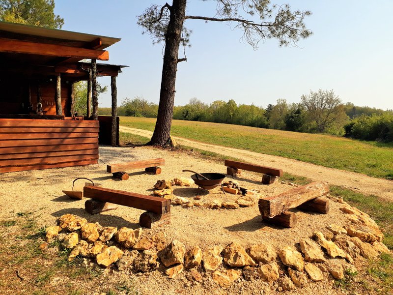 Hébergement AbracadaRoom : Tipi Sioux - Image 9