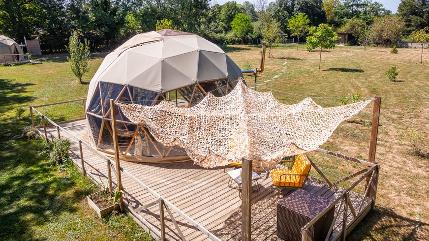 Hébergement AbracadaRoom : Le Grand Dôme et son bain nordique - Image 10