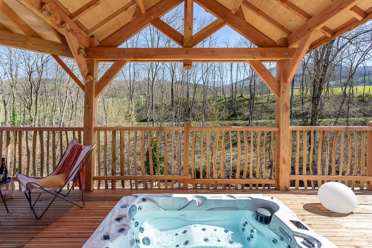 Cabane Verveine & SPA à Satillieu (6)