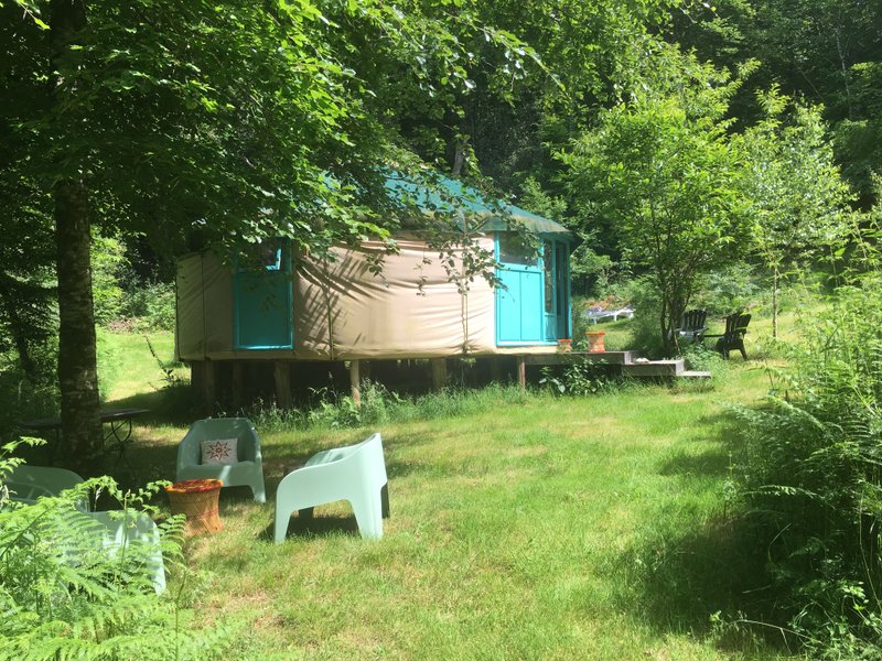 Hébergement AbracadaRoom : Yourte Enchantée au coeur de la Nature - Image 1