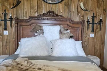 Chambre Viking dans le Beaujolais à Lantignié (4)