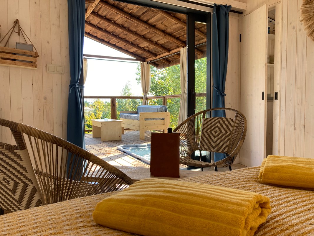 Cabane Miel et Coton -  spa privatif à Villarzel Du Razès (17)