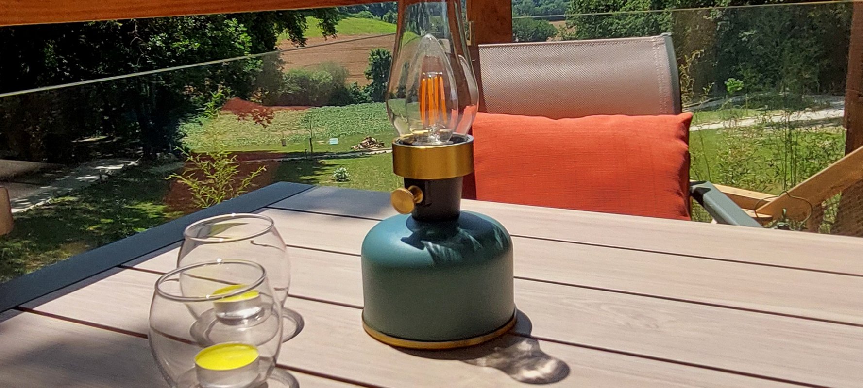 Cabane perchée BLOOMA & Spa à Sarrant (17)