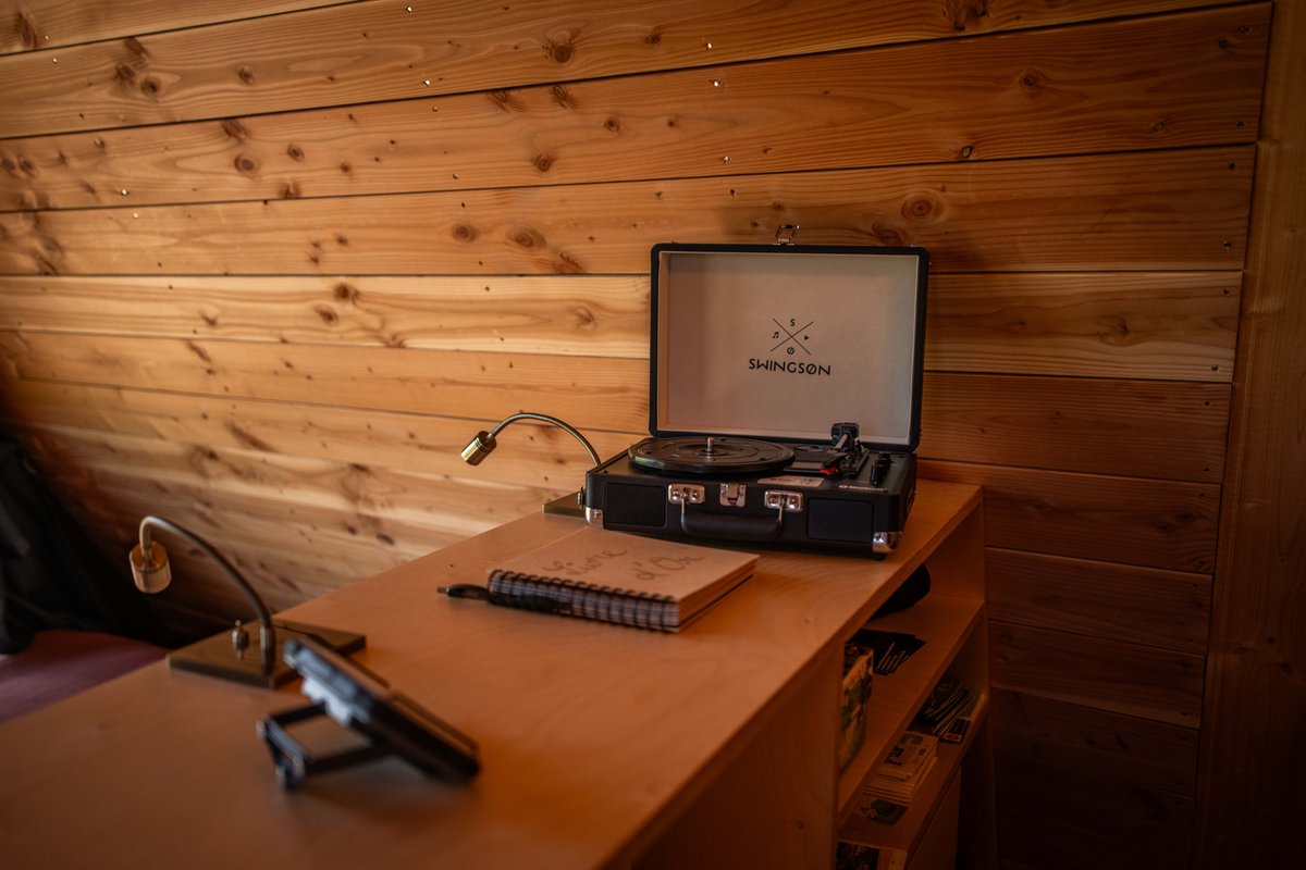 Etno : ecolodge de luxe en pleine nature avec vue et bain nordique à Massingy-Lès-Vitteaux (24)