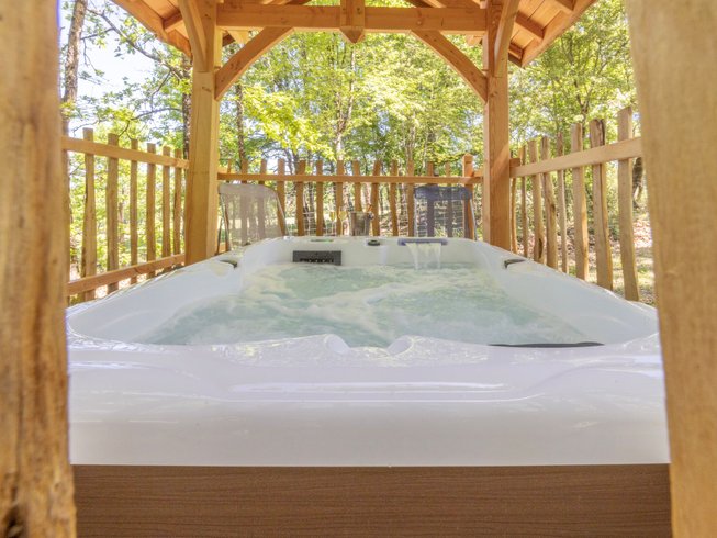 Hébergement AbracadaRoom : Roulotte Spa de Charme - Image 1