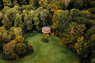 Cabane Spa Temps Suspendu à St-Léger-Aux-Bois (1)