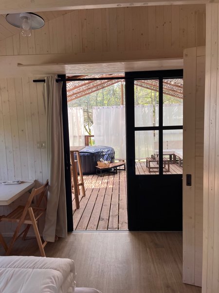 Hébergement AbracadaRoom : Cabane Romantique avec Jacuzzi - Image 11