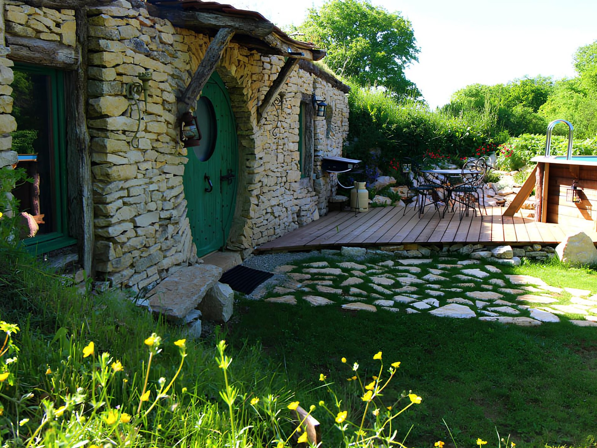 Maison Hobbit du Mas de Saillac