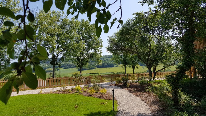 Domaine AbracadaRoom : Les Lodges du Canal de Bourgogne - Image 3