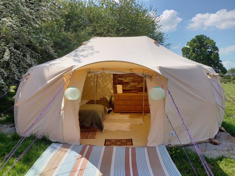 Hébergement AbracadaRoom : Magic bus met glamping tent - Image 3