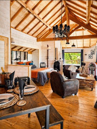 Hébergement AbracadaRoom : Cabane Spa Vintage Prestige - Image 1