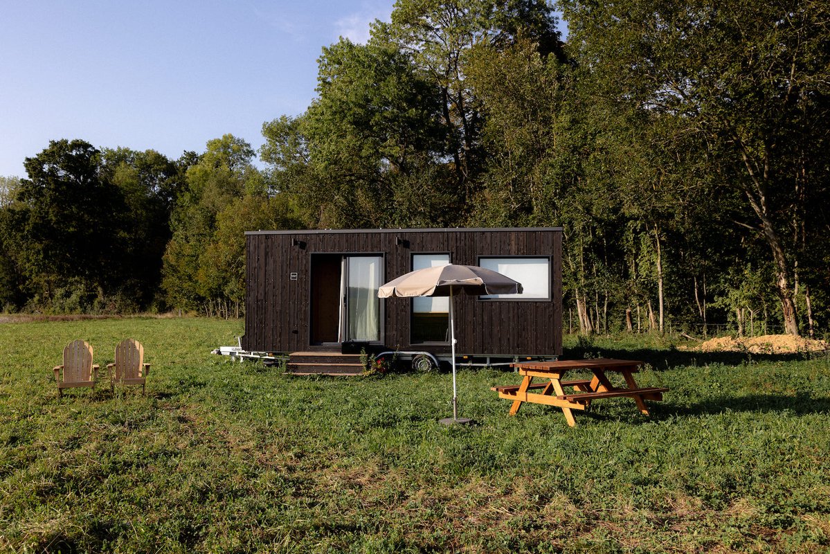 Parcel Tiny House - vignes et chevaux dans la Bresse à Lessard-En-Bresse (1)