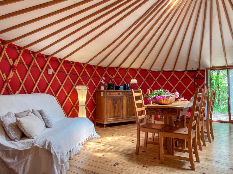 Hébergement AbracadaRoom : La Yourte Passionata - Image 8