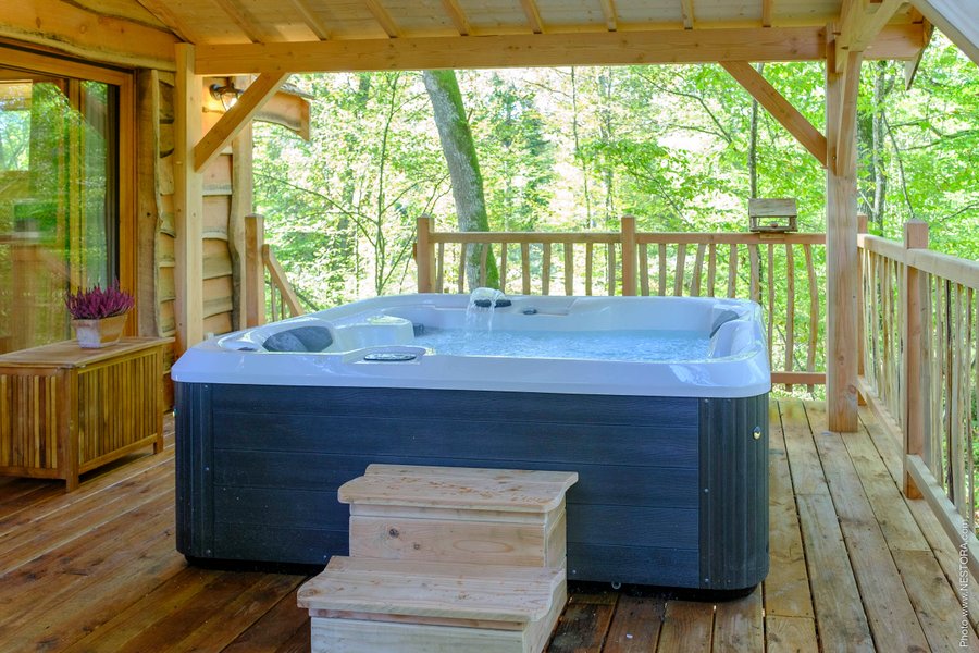 Hébergement AbracadaRoom : La Cabane du Grand Chêne & Spa - Image 11