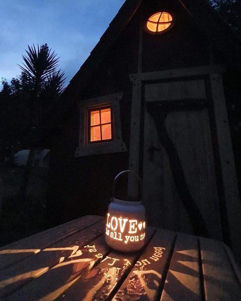 Hébergement AbracadaRoom : Au Pays des fées, la cabane enchantée - Image 17