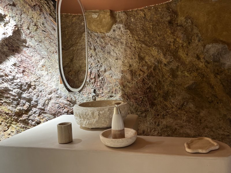 Domaine AbracadaRoom : Grotte romantique à FITOU - Image 11