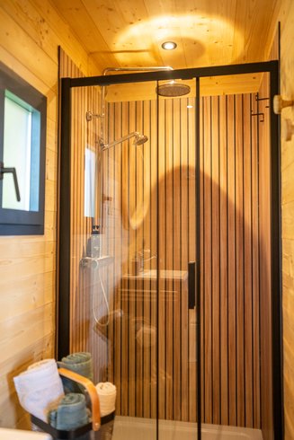 Hébergement AbracadaRoom : La Cabane Aixoise Piscine & Spa - Image 16