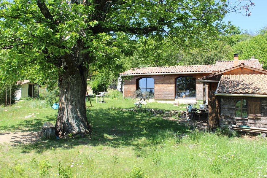 Domaine AbracadaRoom : ECOLIEUX l'Arbre de Vie en Ardèche - Image 1