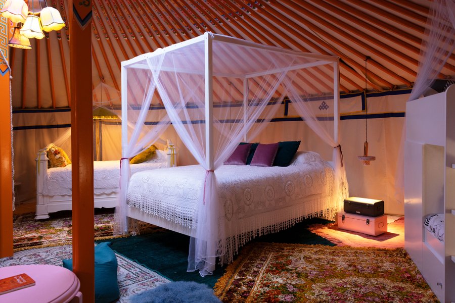 Hébergement AbracadaRoom : Yurt Bohemian chic & Spa - Image 7