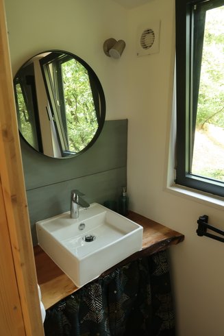 Hébergement AbracadaRoom : La tiny des Sauzes - Image 5