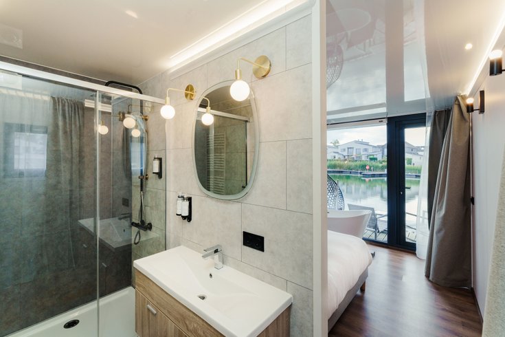 Hébergement AbracadaRoom : Suite flottante Lit king-size Balnéo - Image 12