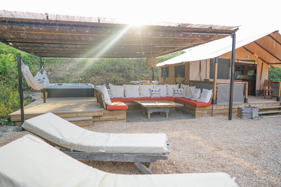 Domaine AbracadaRoom : Cabane Ayana - Image 8