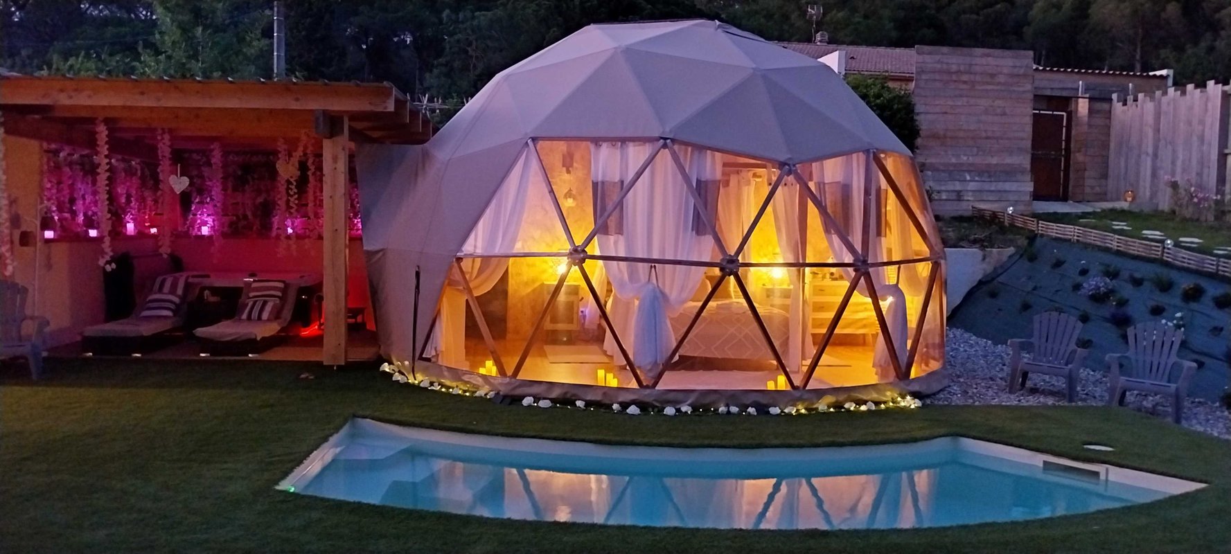 "M"ANON-Dôme Géodésique, piscine, spa et sauna. à Malves En Minervois (1)
