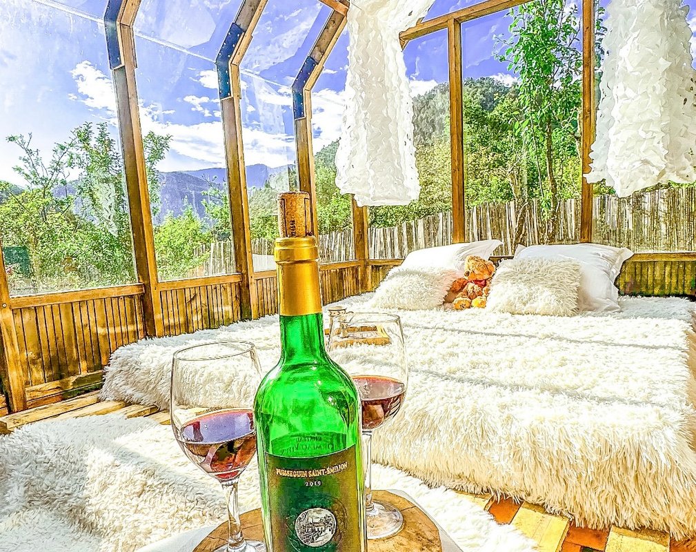 Chalet en verre sous une pluie d’étoiles à Biot (2)