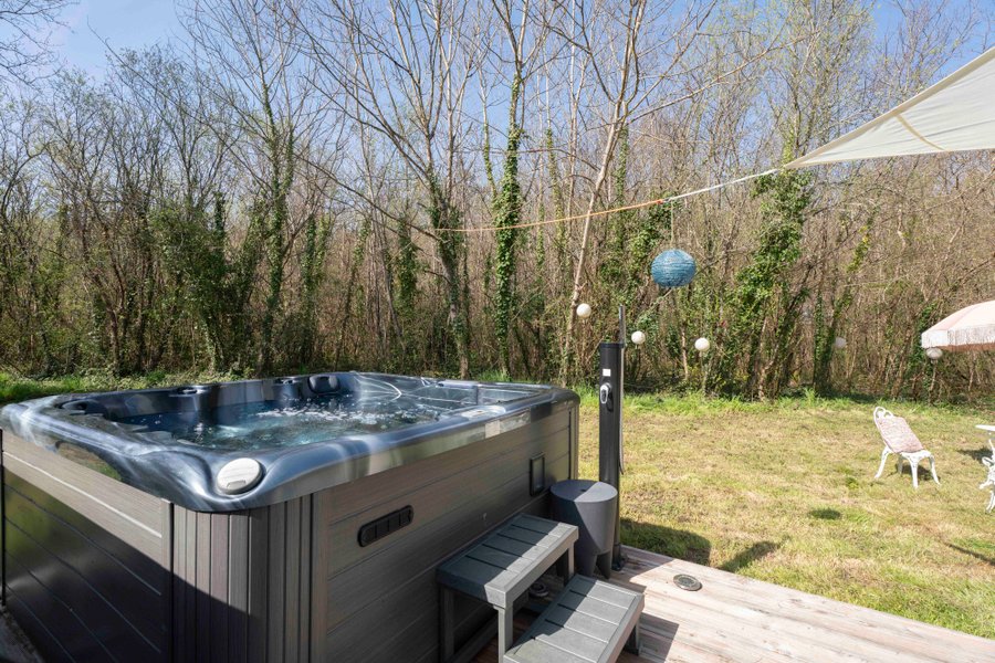 Hébergement AbracadaRoom : Yurt Bohemian chic & Spa - Image 4