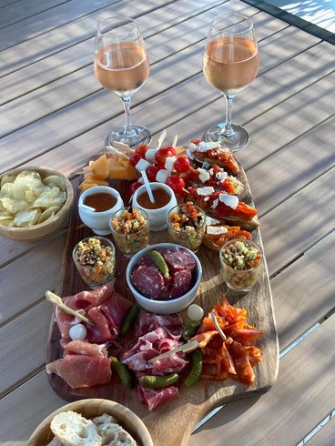 Hébergement AbracadaRoom : Hébergement Tonneau Prestige et sa piscine - Image 4