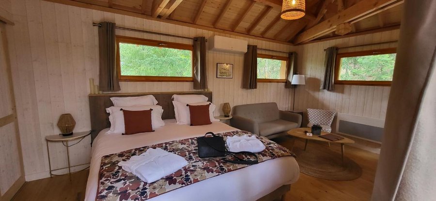 Hébergement AbracadaRoom : Cabane Château duplex - Spa/Jacuzzi™ - Aulteribe - Image 7