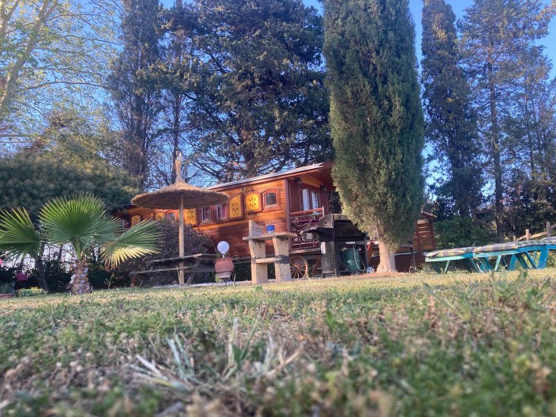 Hébergement AbracadaRoom : La Roulotte Spa bohème - Image 20