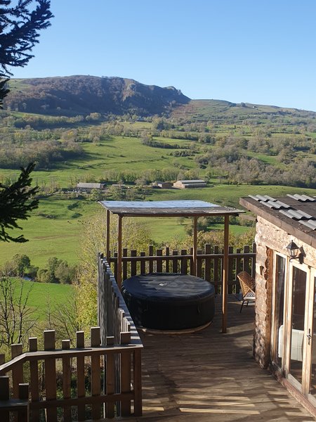 Hébergement AbracadaRoom : Cabane & Spa des Milvus - Image 4