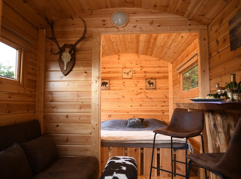 Hébergement AbracadaRoom : Roulotte Au Point de Vue - Image 5