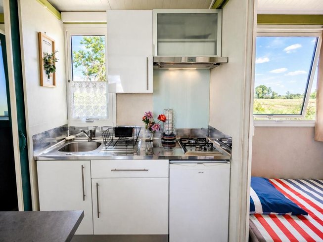 Hébergement AbracadaRoom : Le Cottage Flottant Insolite - Image 18