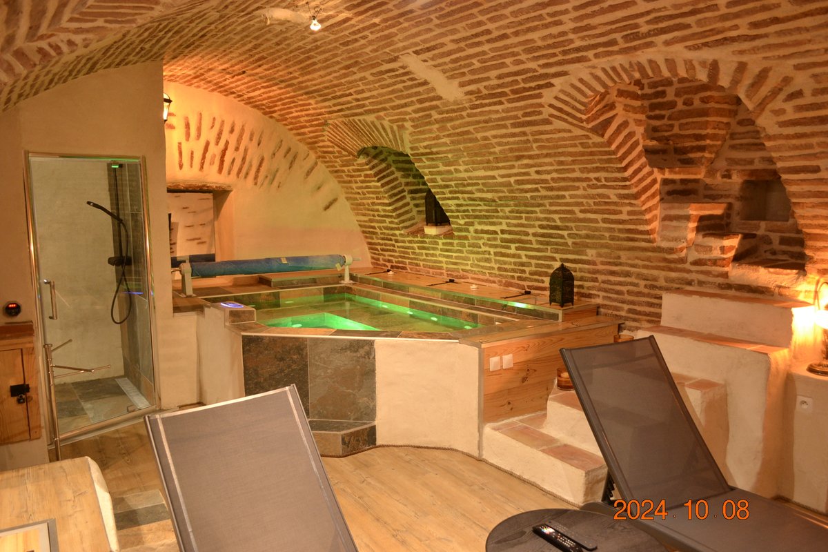 Le Puits de la Grâce & Spa à Crespin (1)
