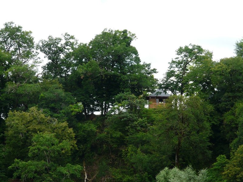 cabane-shibumi-cabanes-temps-suspendu