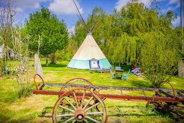 Tipi indien roots à Caumont-Sur-Aure (1)