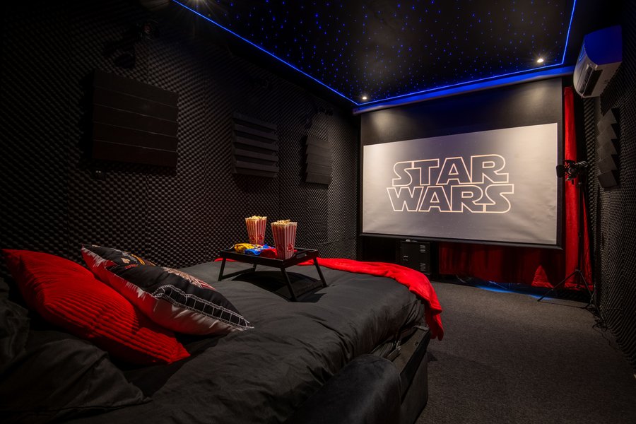 Domaine AbracadaRoom : Cinéma Provence - Image 21