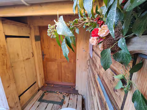 Hébergement AbracadaRoom : Refuge insolite avec vue panoramique - Image 22