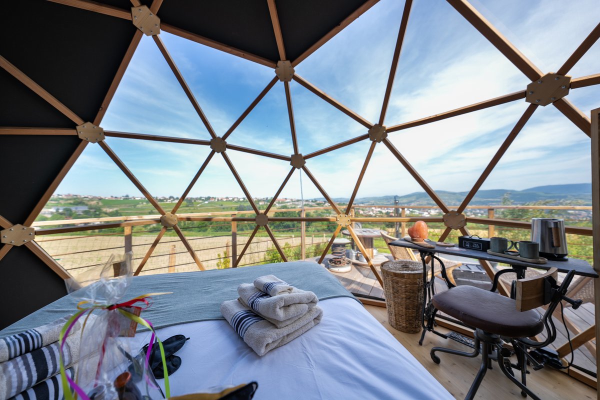 La bulle du coq & Spa à St Martin La Plaine (21)