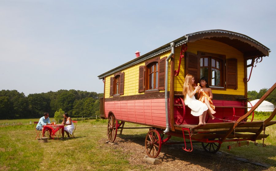 Hébergement AbracadaRoom : La Roulotte Tzigane - Image 1